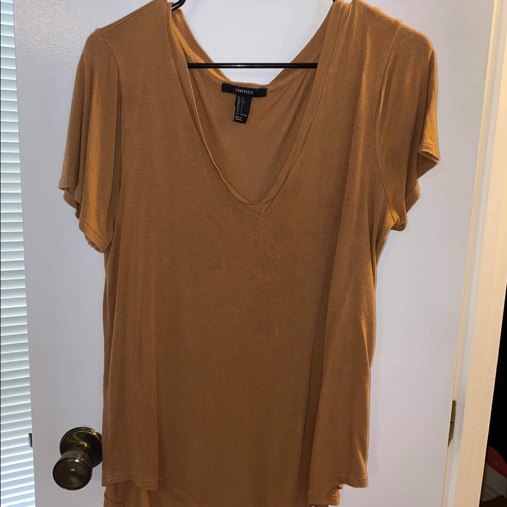 Forever 21 tee